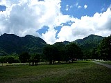051.jpg